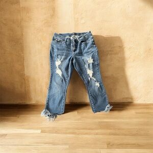 Judy Blue Light Blue Distressed Ankle Jeans